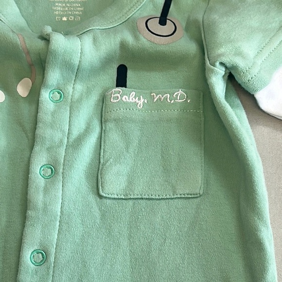 Baby Aspen Green and White Footies One Piece with Soft Cotton - Picture 3 of 4